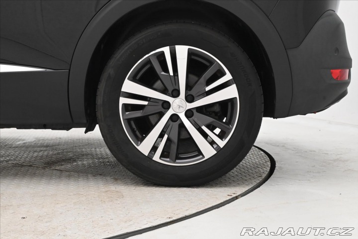 Peugeot 5008 1,5 96kW BlueHDi 7 míst Z 2021