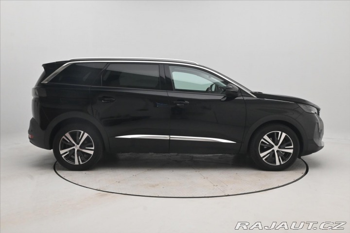 Peugeot 5008 1,5 96kW BlueHDi 7 míst Z 2021
