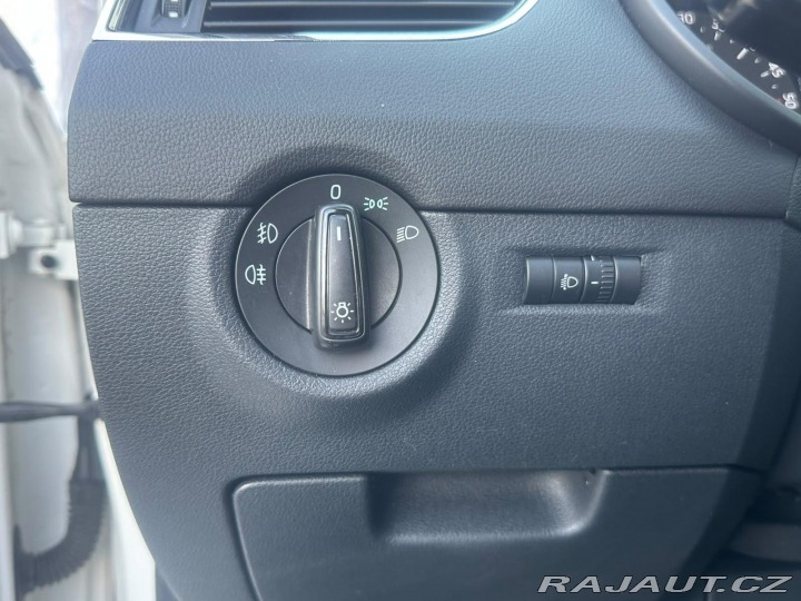Škoda Octavia 1.6TDi, 77KW, VYHŘ.SED.,T 2015