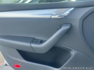 Škoda Octavia 1.6TDi, 77KW, VYHŘ.SED.,T 2015