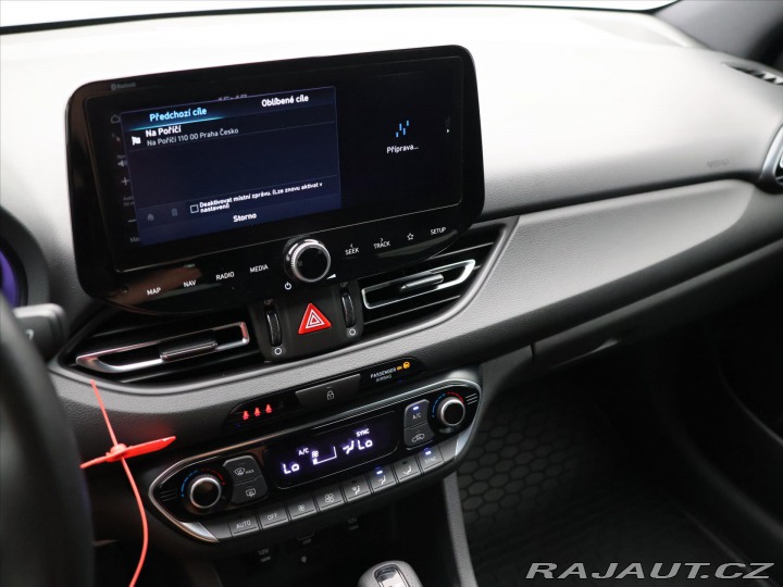 Hyundai i30 1,5 T-GDI 159k CZ DPH Fas 2022