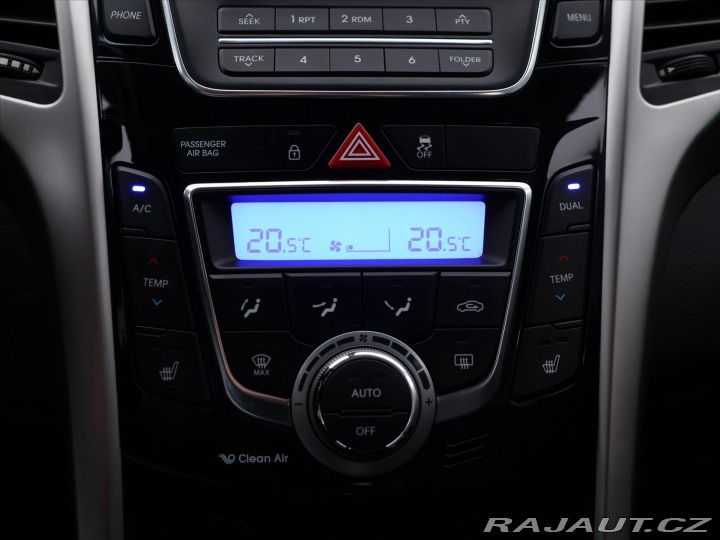 Hyundai i30 1,6 CRDi 81kW CZ Weekend 2016