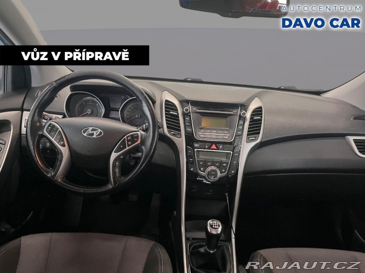 Hyundai i30 1,6 CRDi 81kW CZ Trikolor 2016