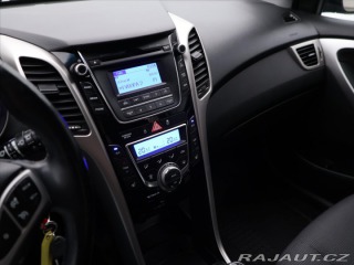 Hyundai i30 1,6 CRDi 81kW CZ Weekend 2016