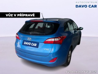 Hyundai i30 1,6 CRDi 81kW CZ Trikolor 2016