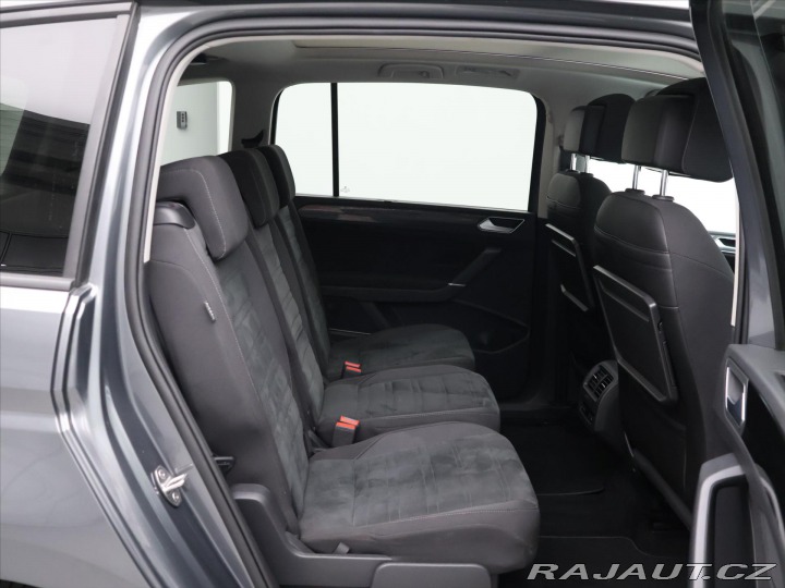 Volkswagen Touran 2.0 TDI 110kW Highline 7- 2018