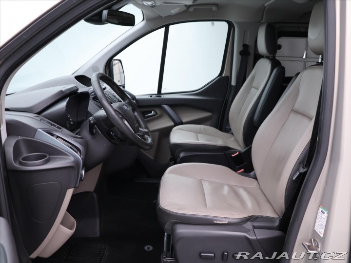 Ford Tourneo Custom 2,0 TDCI 125kW Titanium C 2017
