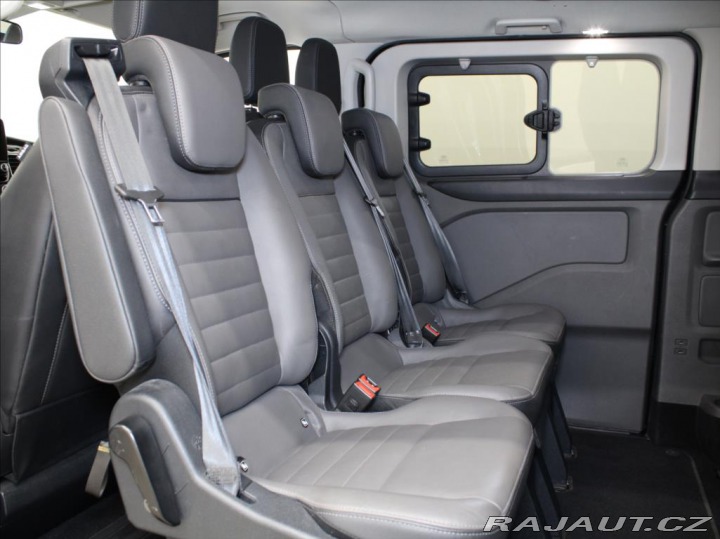 Ford Tourneo Custom 2,0 EB 136kW AT L2 Titan. 2020
