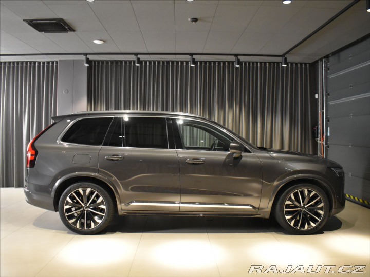 Volvo XC90 2,0 B5 AWD Ultra vzduch,P 2025