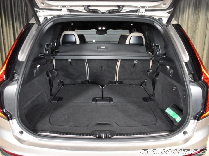 Volvo XC90 2,0 B5 AWD ULTRA Vzduch,T 2025