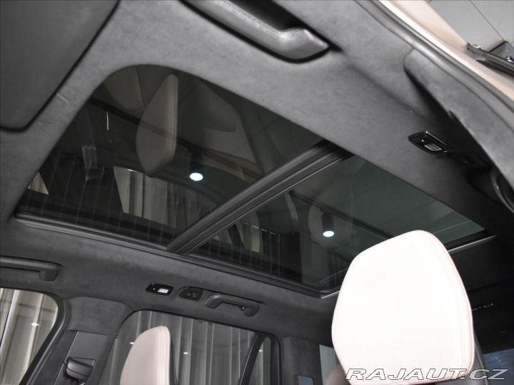 Volvo XC90 2,0 B5 AWD ULTRA Vzduch,T 2025