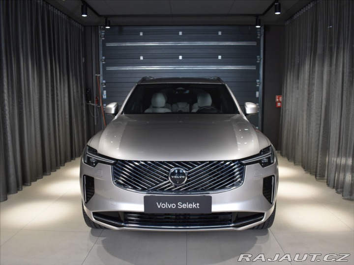 Volvo XC90 2,0 B5 AWD ULTRA Vzduch,T 2025