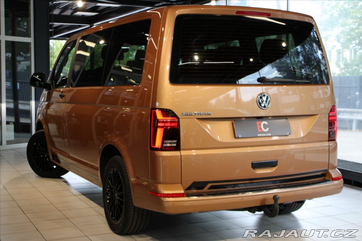 Volkswagen Multivan TDi Trendline DSG Tažné/F 2020