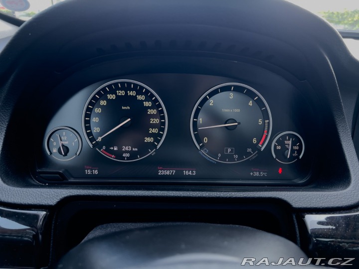 BMW 5 GT 535d xDrive 220kw/ V 2012