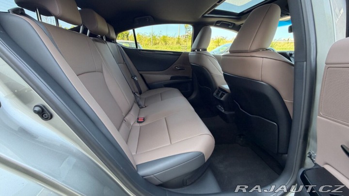 Lexus Ostatní modely ES 300h 300H 2,5 HEV LIMITED EDIT 2023