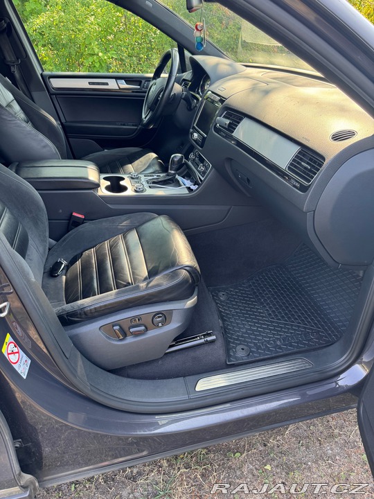 Volkswagen Touareg 7P 2011