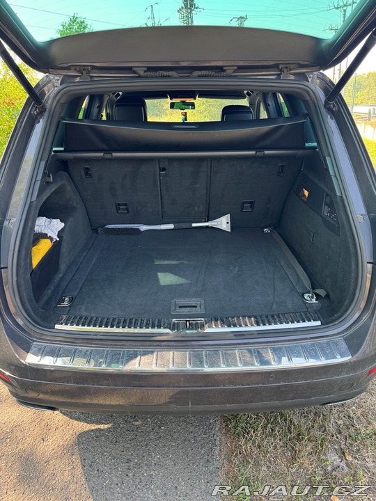Volkswagen Touareg 7P 2011