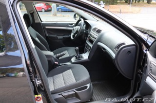 Škoda Octavia SERVISOVANÁ OCTAVIA 2010