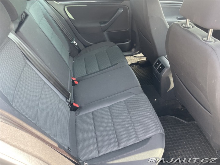 Volkswagen Golf 1,4 TSi 90kw Variant po r 2010