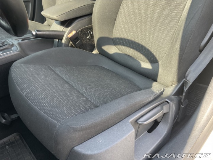 Škoda Superb 2,0 TDi 103kw Elegance Fa 2015