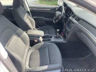 Škoda Superb 2,0 TDi 103kw Elegance Fa 2015