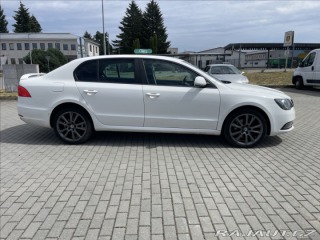 Škoda Superb 2,0 TDi 103kw Elegance Fa 2015