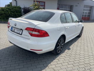 Škoda Superb 2,0 TDi 103kw Elegance Fa 2015