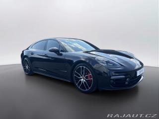 Porsche Panamera GTS 2023