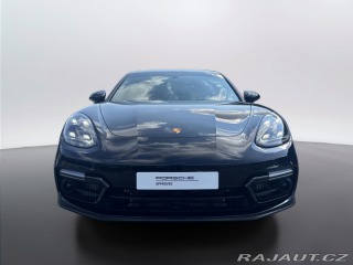 Porsche Panamera GTS 2023