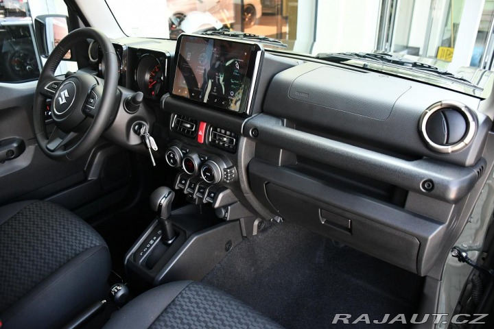 Suzuki Jimny 1,5 REZERVACE 2024