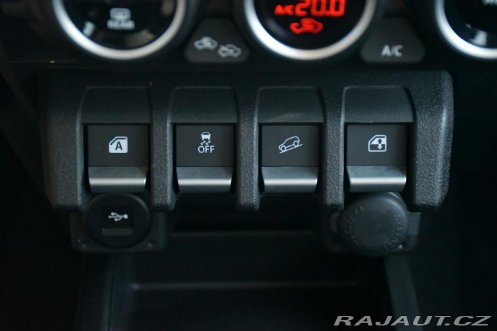 Suzuki Jimny 1,5 REZERVACE 2024