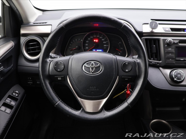 Toyota RAV4 2,0 VVT-i 4x4 Comfort 2015