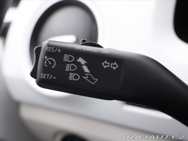 Volkswagen up! 1,0 TSI 66kW Beats CZ 2017