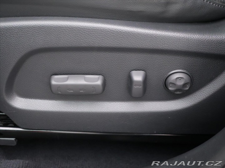Hyundai Grand Santa Fe 2,2 CRDI 145kW CZ Luxury 2014