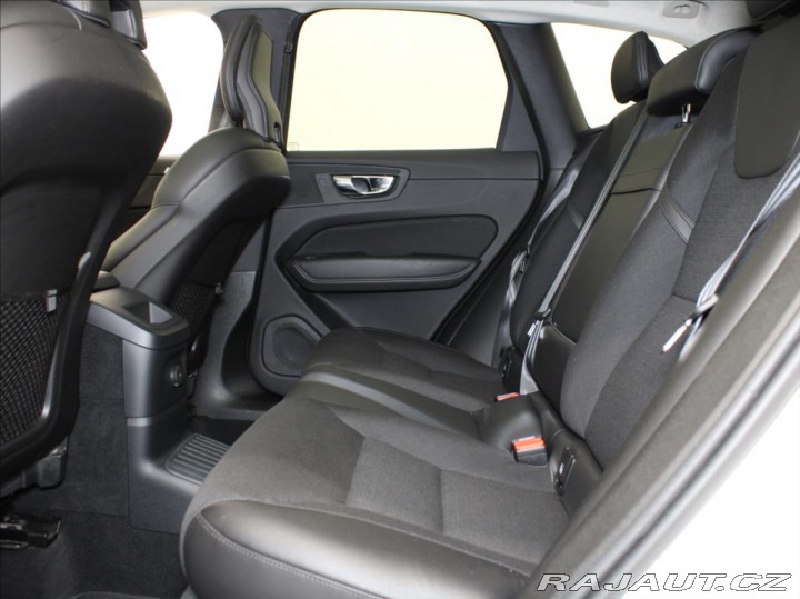 Volvo XC60 2,0 T6 AWD 340k.Pano.H/K. 2020