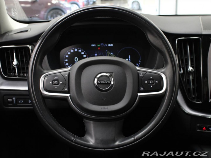 Volvo XC60 2,0 T6 AWD 340k.Pano.H/K. 2020