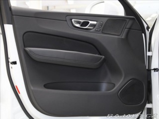 Volvo XC60 2,0 T6 AWD 340k.Pano.H/K. 2020