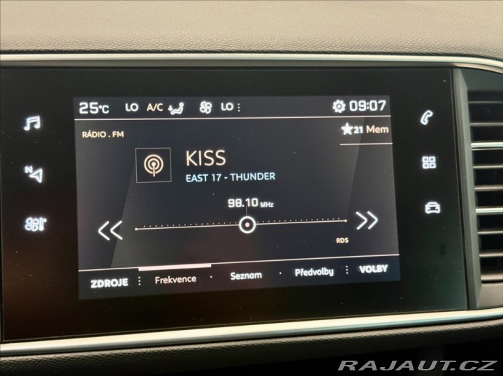 Peugeot 308 1,2 I 1.MAJITEL, SERVISNÍ 2019