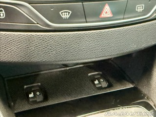 Peugeot 308 1,2 I 1.MAJITEL, SERVISNÍ 2019