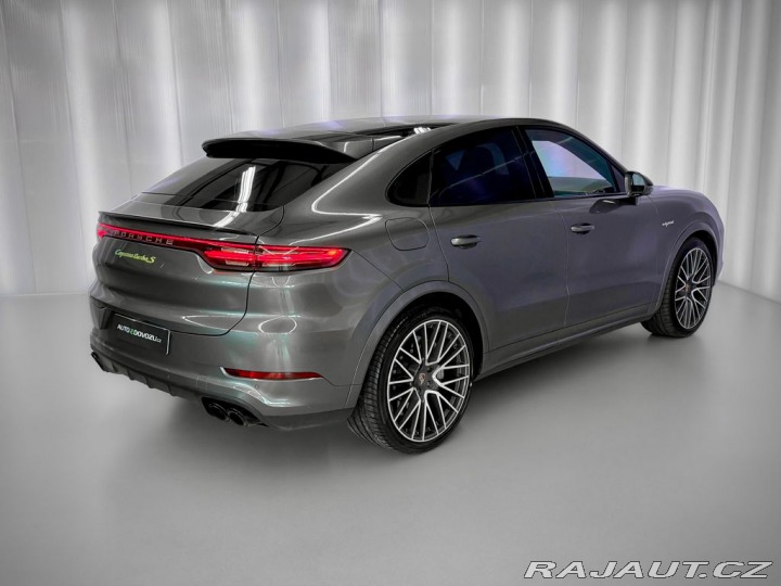 Porsche Cayenne TURBO S E-HYBRID COUPE, 5 2020