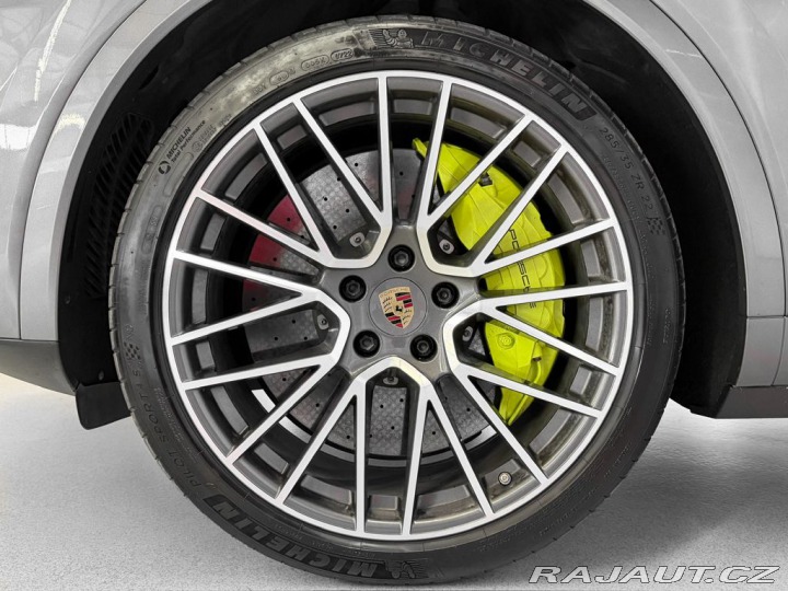 Porsche Cayenne TURBO S E-HYBRID COUPE, 5 2020