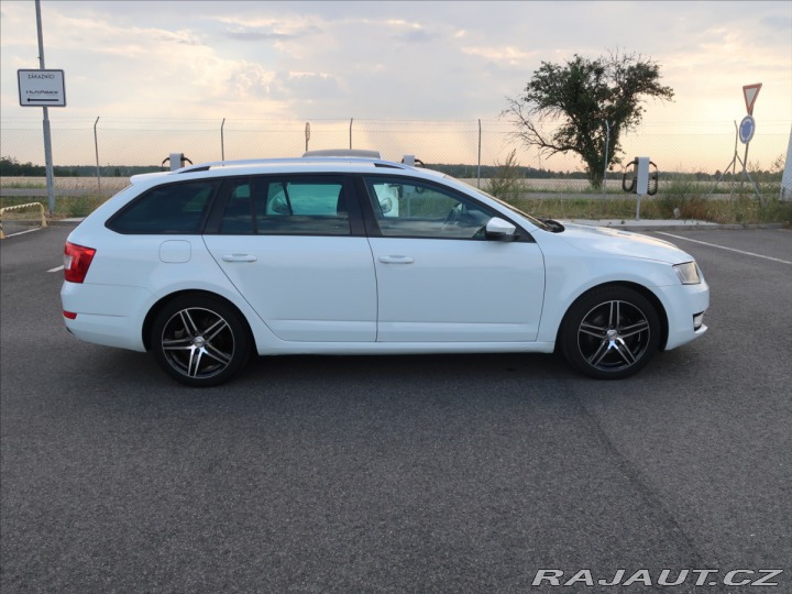 Škoda Octavia 1,6 TDi ČR Ambition Fresh 2016