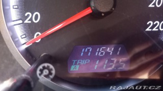 Mazda 5 2,0 i 107 kW, 7 míst, t 2009