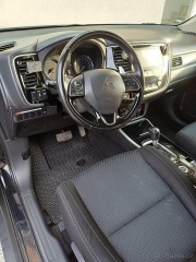 Mitsubishi Outlander 2,2   Nabizim k prodei