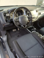Mitsubishi Outlander 2,2   Nabizim k prodei 1800