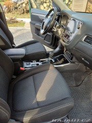 Mitsubishi Outlander 2,2   Nabizim k prodei 1800