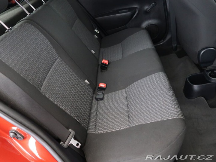 Toyota Yaris 1.33VVT-i,73kW,CZ,ActiveD 2014