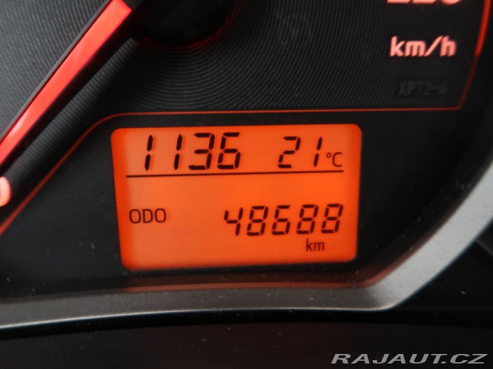 Toyota Yaris 1.33VVT-i,73kW,CZ,ActiveD 2014