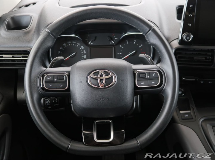 Toyota ProAce City Verso 1.5D4-D,AT,L1,FamilyComfo 2024