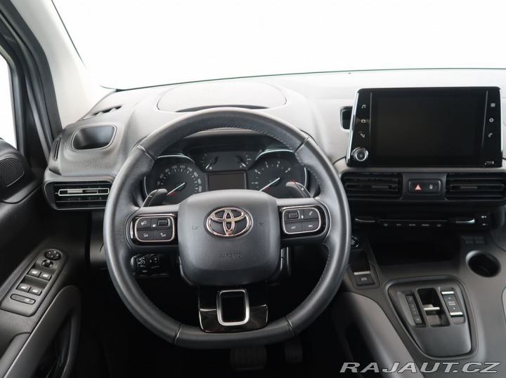 Toyota ProAce City Verso 1.5D4-D,AT,L1,FamilyComfo 2024
